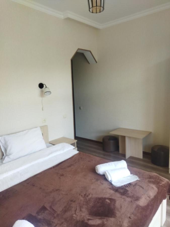 Discover Kazbegi Hotel Esterno foto